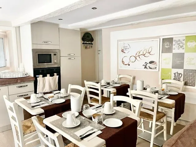 Residenza Donna Peppina Gasthuis 4*