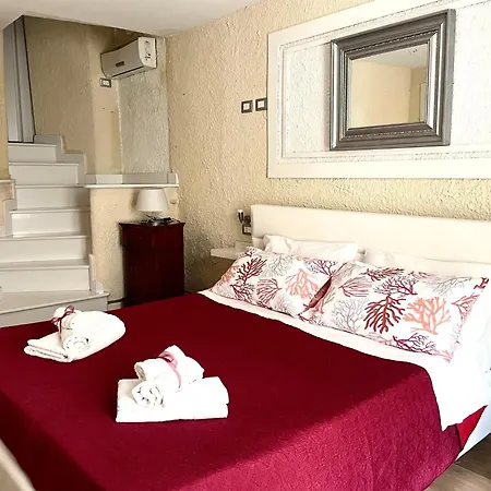 Residenza Donna Peppina 2*